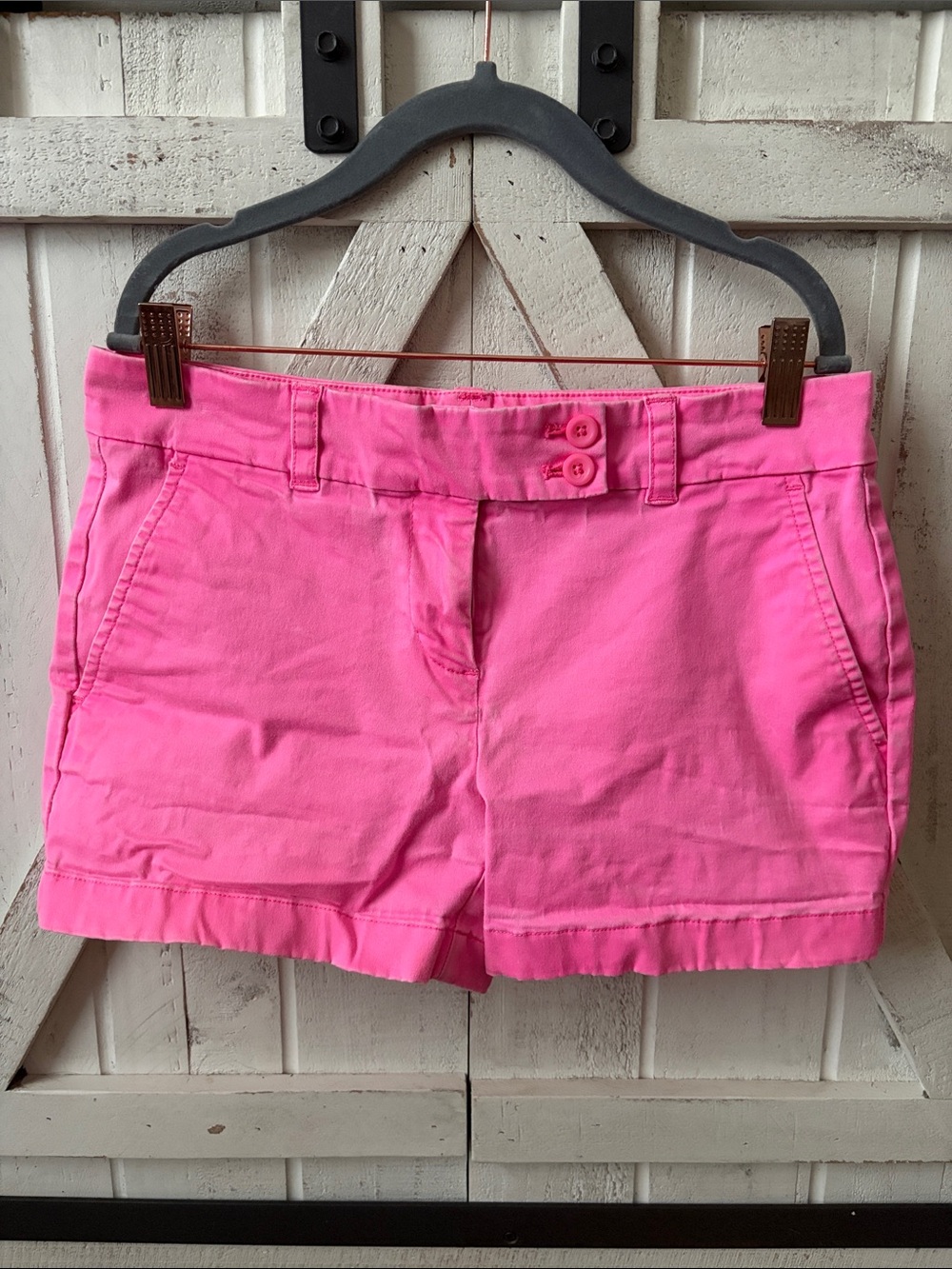 Vineyard Vines Hot Pink Women’s Every Day Shorts